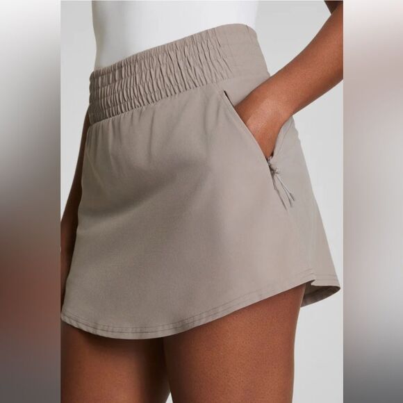 NWT Spanx On the Move Skort Stone Gray XL - Picture 4 of 7
